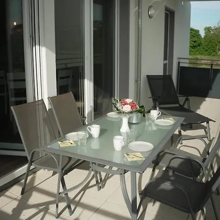 Haffhaeuser Am Stettiner Haff Haus 2 We 9 Golf Special Buchbar Lejlighed *